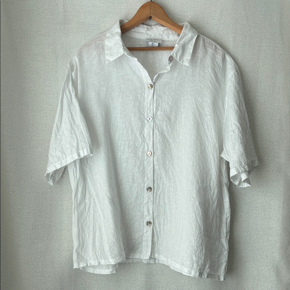 Nicole Miller White Linen Boxy Casual Button Down Shirt EUC Beach Eco Boho